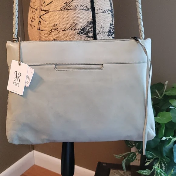 HOBO Daydream Leather Crossbody Bag - Picture 10 of 13